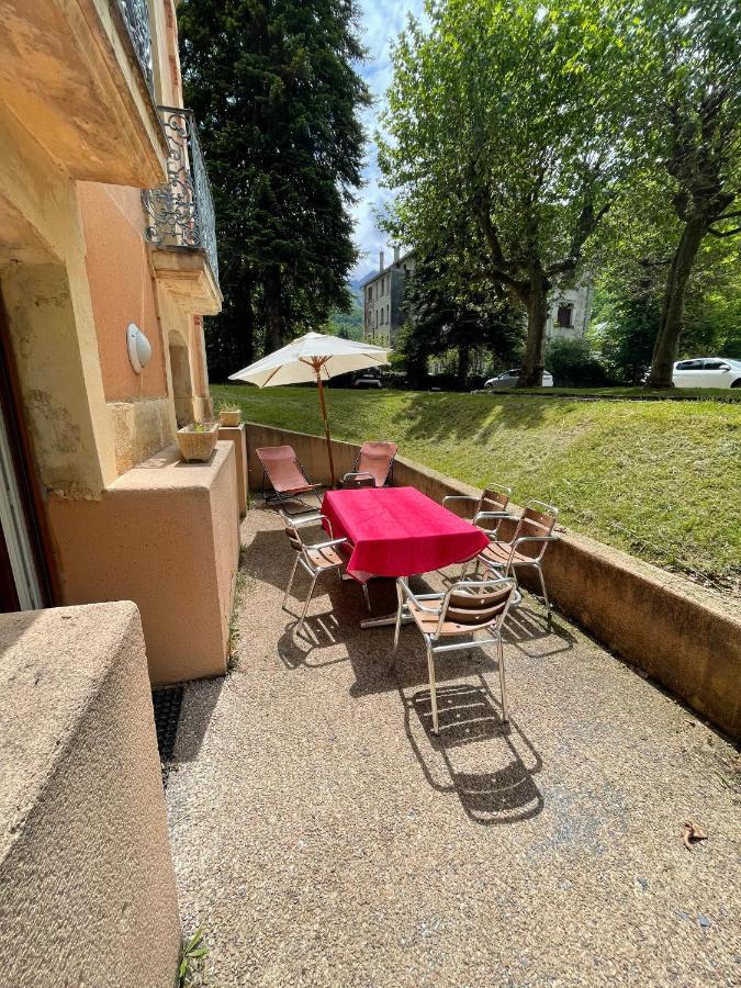 T2 + Tout Confort + Terrasse Олюс-ле-Бан Екстериор снимка